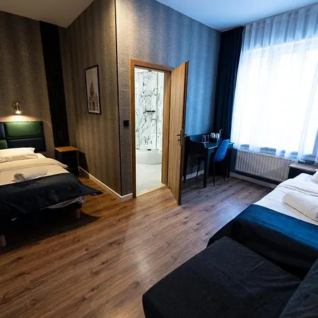 Elegant 4* Poznaň