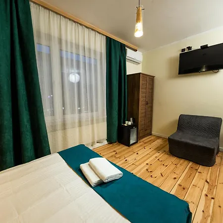 Elegant Apartmanhotel 4*