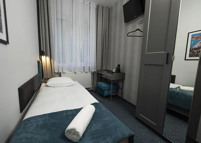 Elegant 4* Poznan